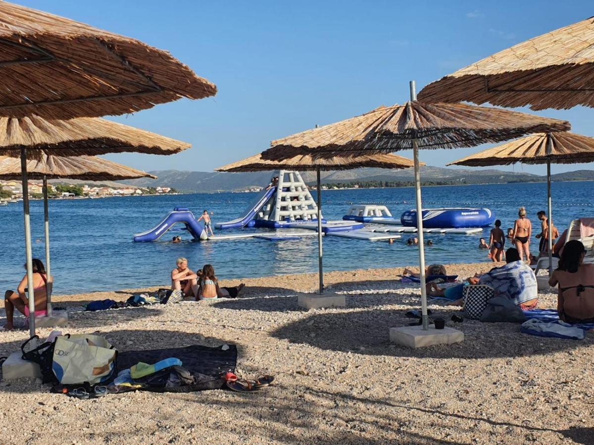 Amama Lägenhet Brodarica  Exteriör bild